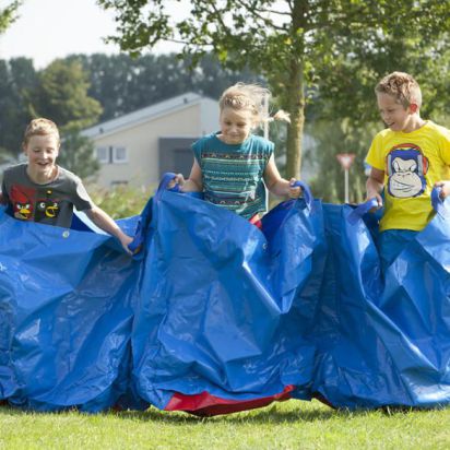 Attraktion Gr. S Funhose 3 Personen.jpg